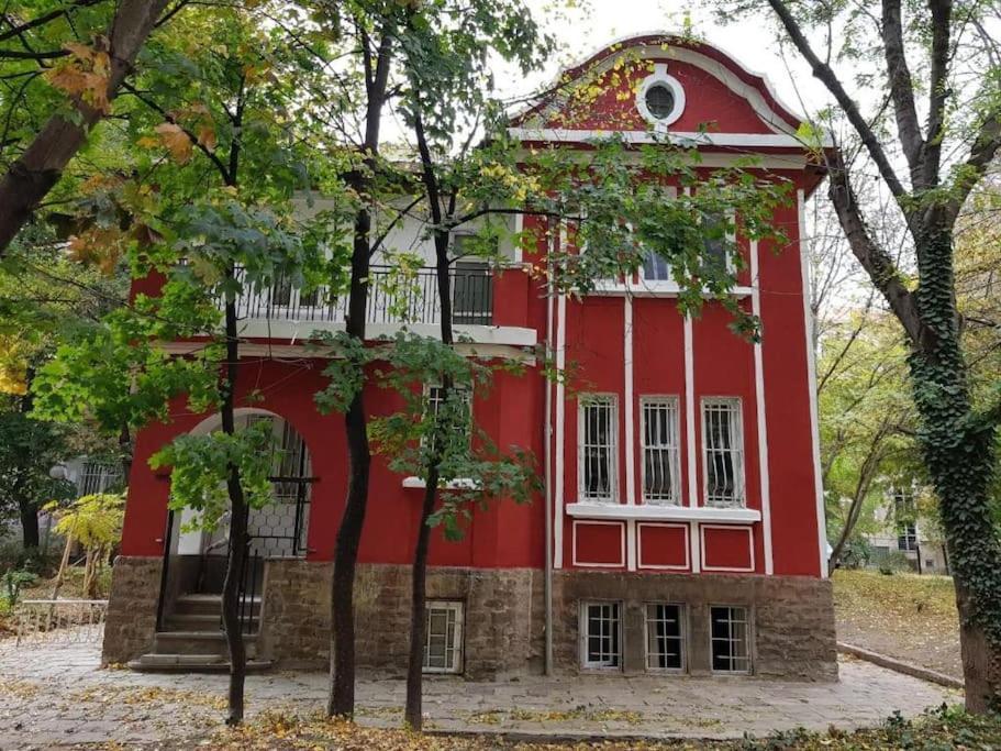 Top Center Apartment 4 София Екстериор снимка