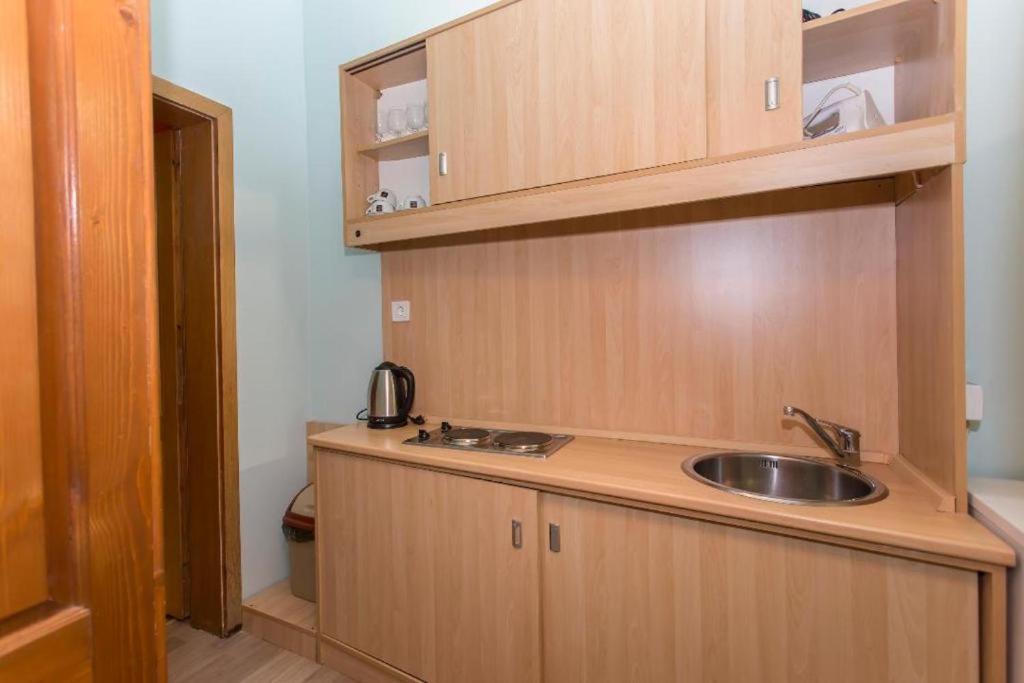 Top Center Apartment 4 София Екстериор снимка